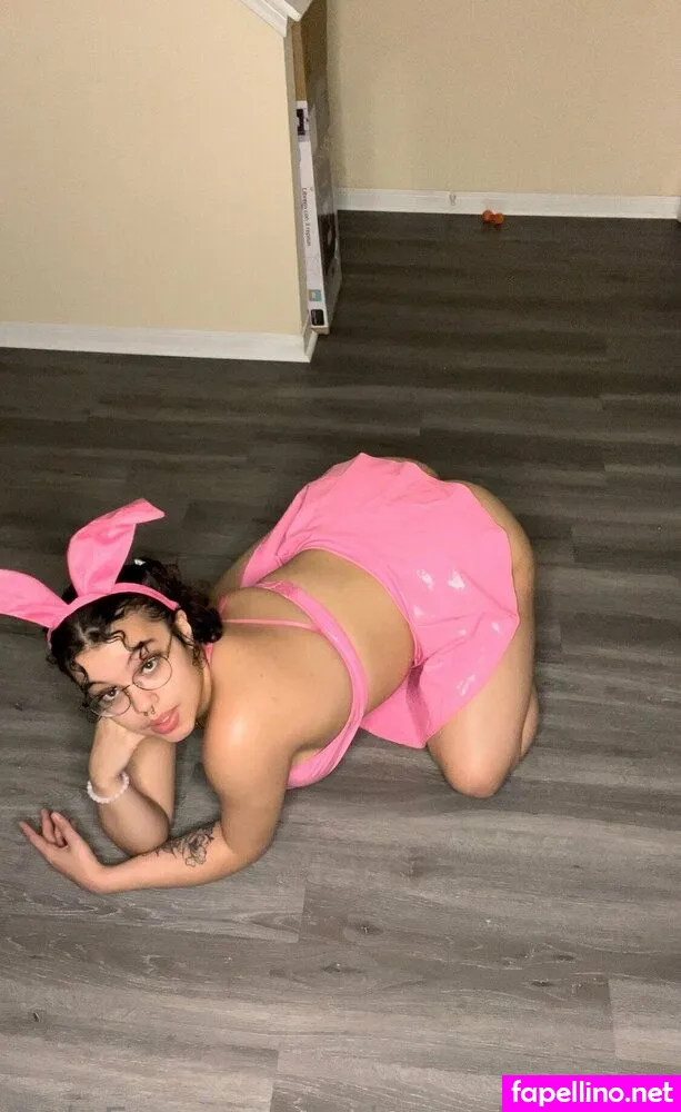 Kokorainn, koko_rainn_28, rainnrydinghood Leaked Nude Picture #CjiXlkD1X3