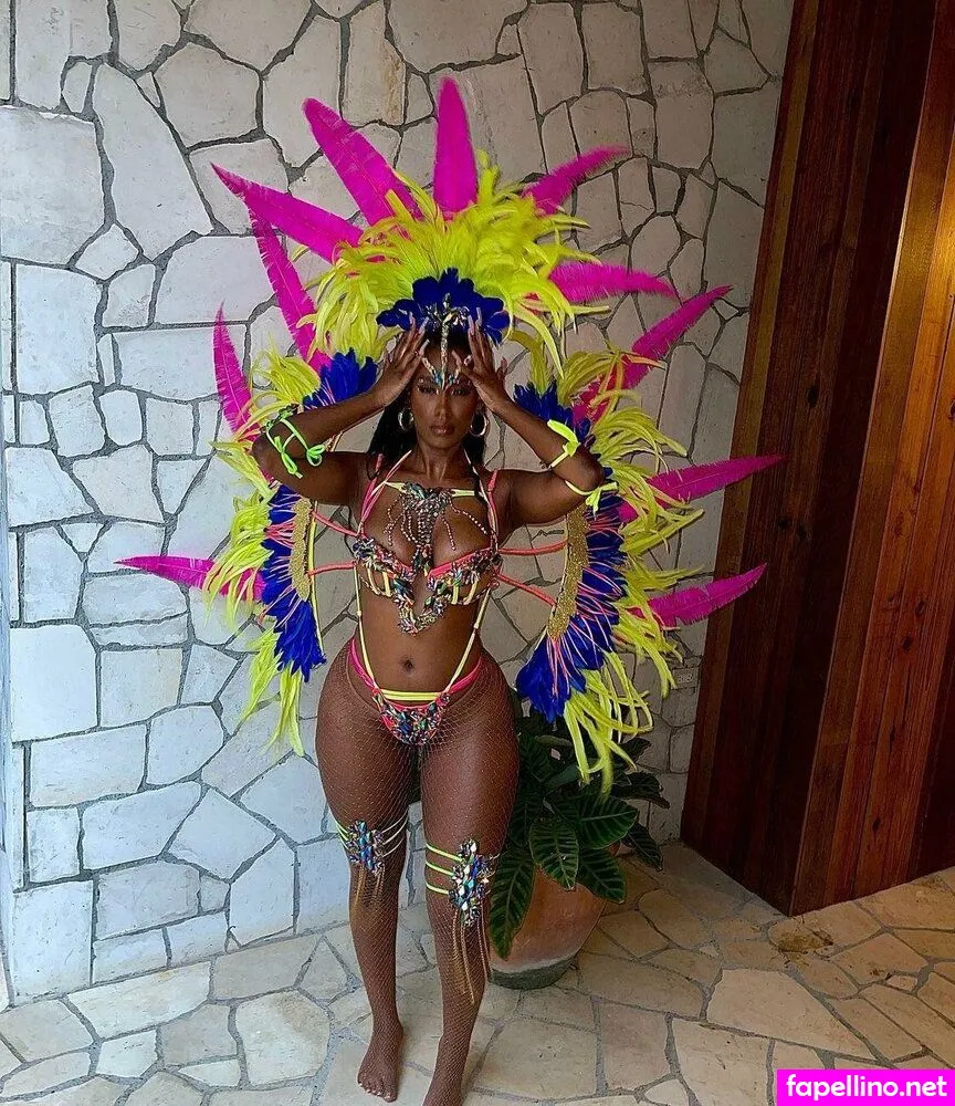 Raven Tracy , soooraven Leaked Nude Picture #8HxjpB33pb