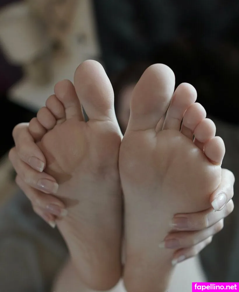 Ravenelyse, ravenloveslingerie Leaked Nude Picture #31sb0ewLQD