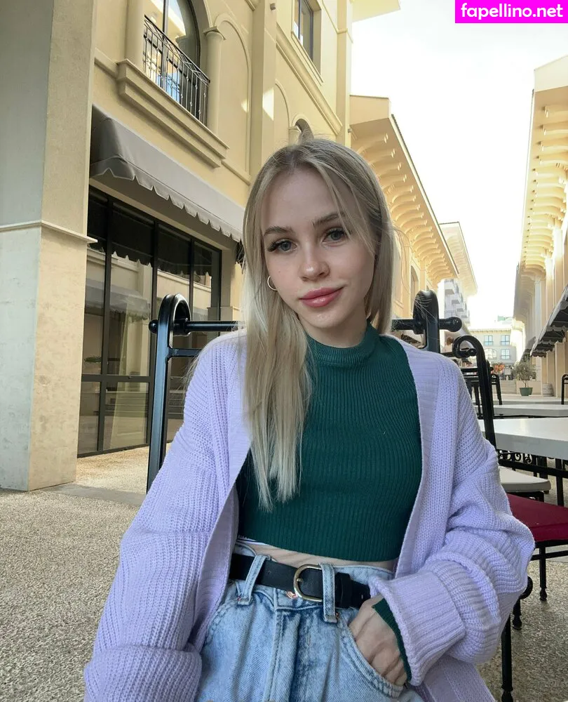 Julia, raychel_kiss Leaked Nude Picture #CyNPi5h4Ji