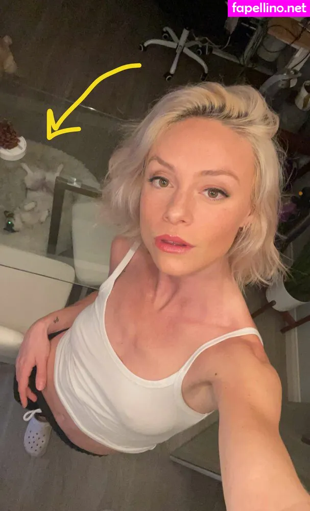Celsmith_, realsydneysmith Leaked Nude Picture #QRcPFyw0nM
