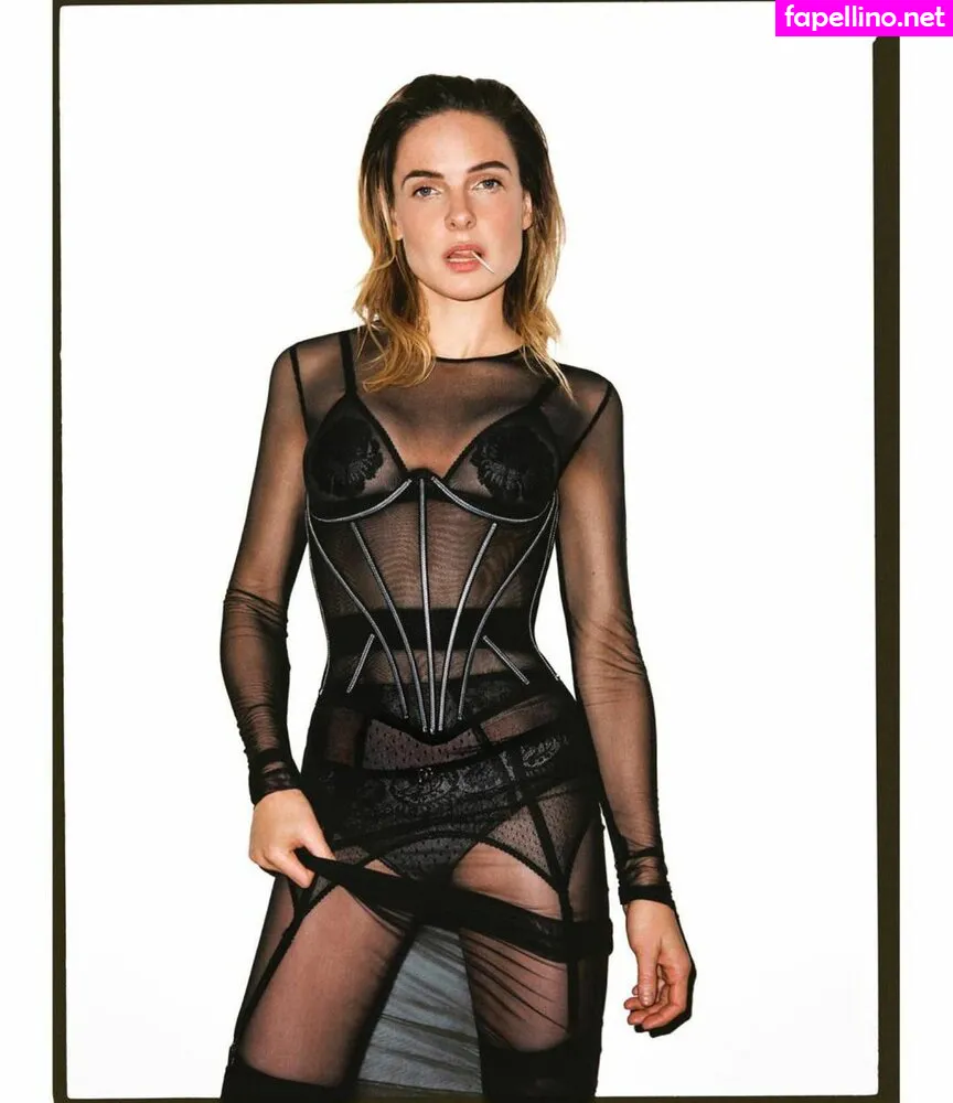 Officialrebeccaferguson, rebeccacambria_free Leaked Nude Picture #5xrkwWD7PF
