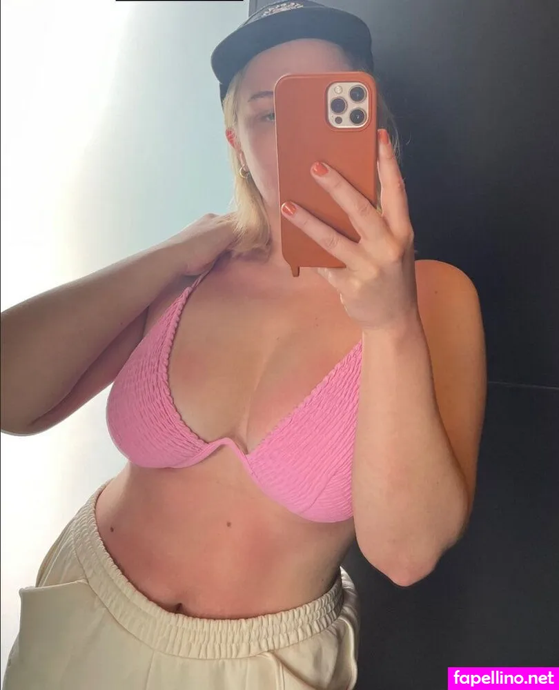 Self Esteem, selfesteemselfesteem Leaked Nude Picture #pZ2jXLazdl