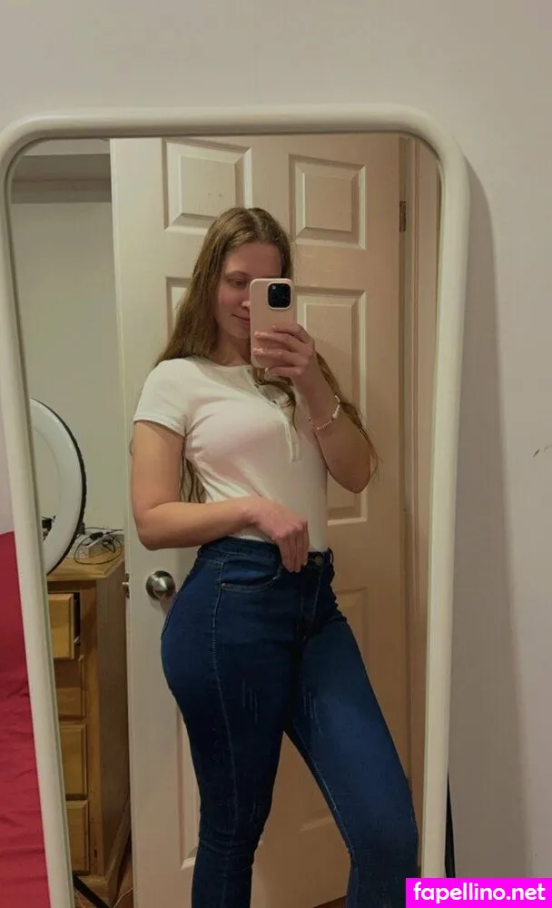 Remmyl0ve, remmylove Leaked Nude Picture #3V6avm05WD