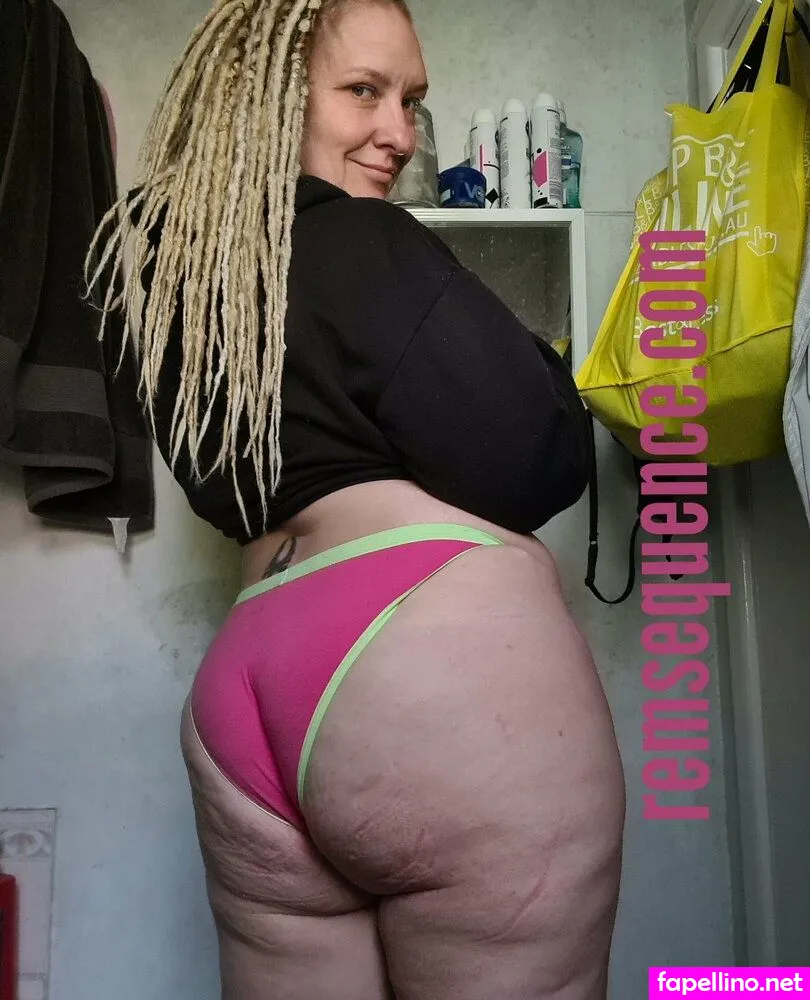 Remsequence Leaked Nude Picture #6q6D0y9HyE