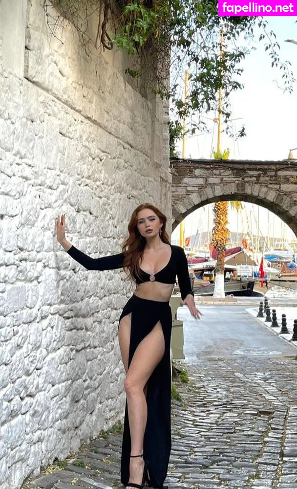 Renata Ri, Renatarii, Riwww, renata_ri, renatarrii Leaked Nude Picture #X6K7ADbbf1
