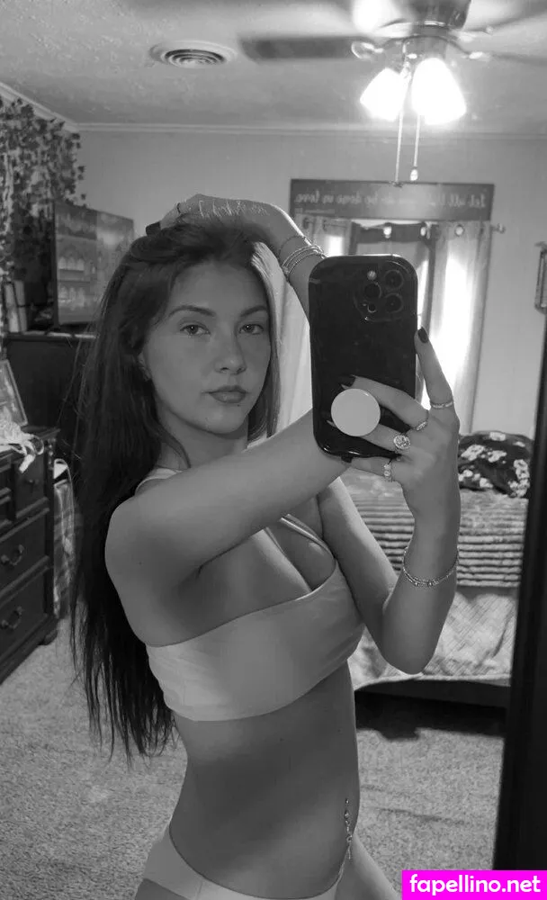 Ellareyb, rensbr Leaked Nude Picture #BVt5iw7b3u
