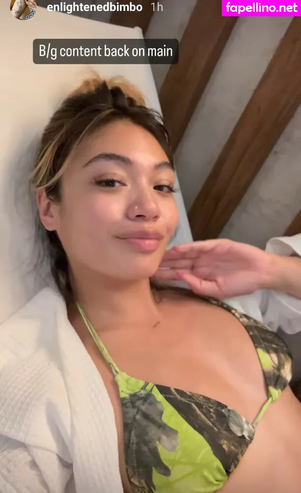 Enlightenedbimbo, morenareyna Leaked Nude Picture #6oGbsrJ45d