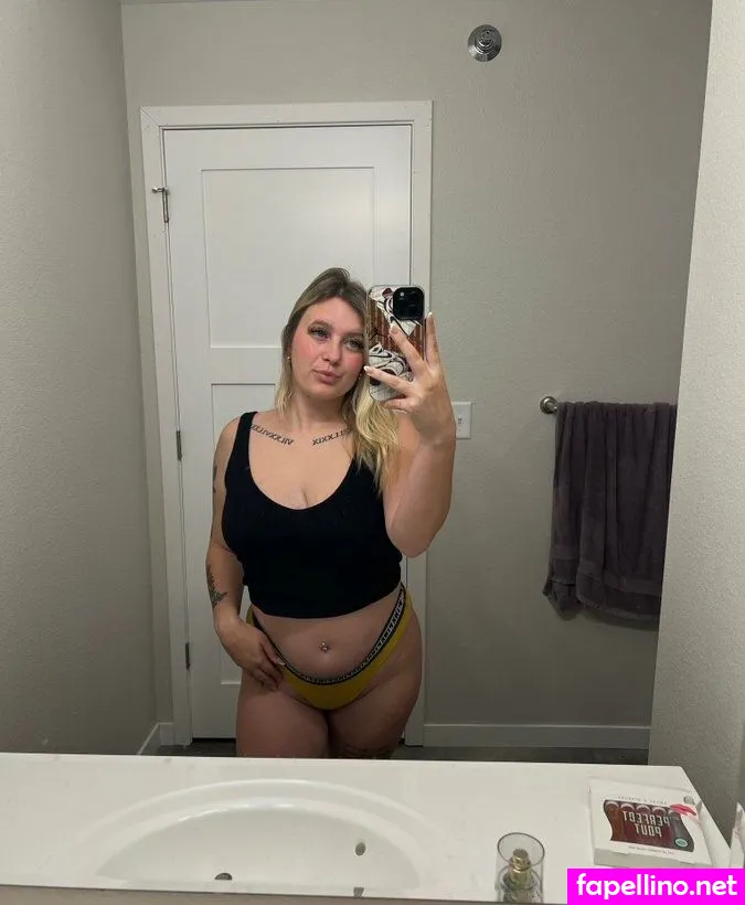 Https:, rileigh.smirl, rileighh Leaked Nude Picture #P2bClxwOg8