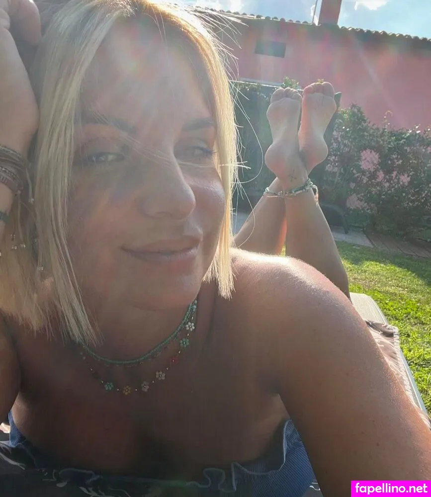 Roberta Vanzela Leaked Nude Picture #ApuOh7IrOC