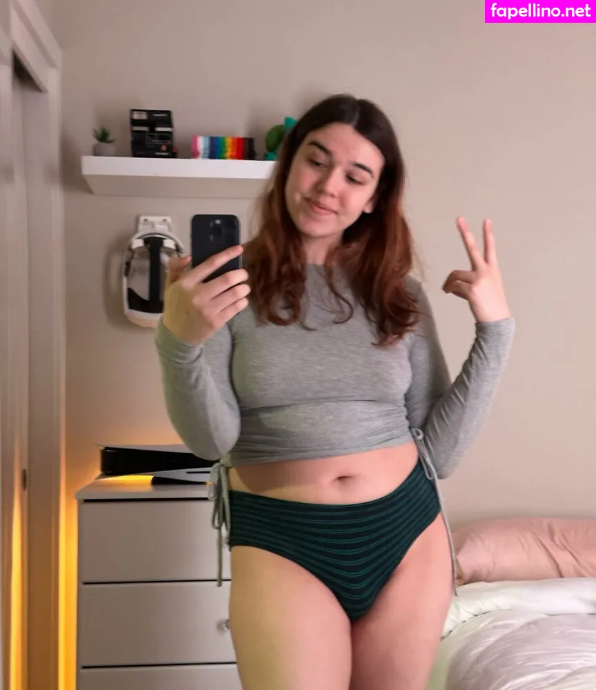 Robin urlÃ¶ve, robin_urlove Leaked Nude Picture #pbCBMOiFj9