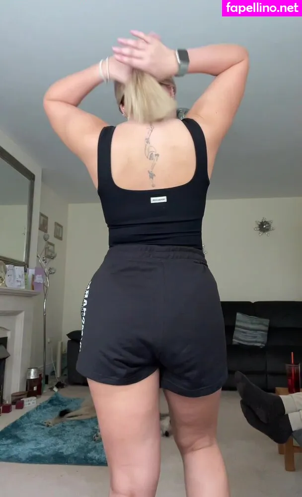 Youtube andModel, robynemilyy, robynemilyyy Leaked Nude Picture #N8KD6oHTAl