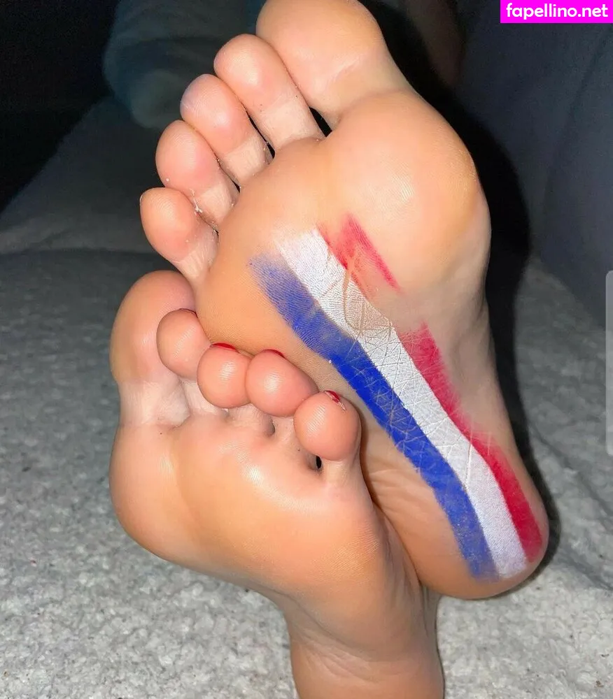 Rooxaanee_feet, rooxy_french Leaked Nude Picture #yBnktS7Vi8