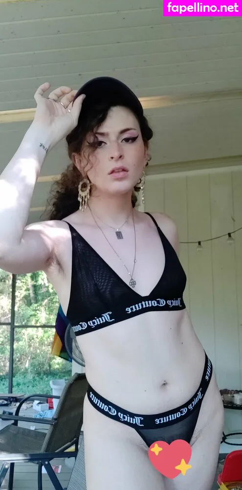 OphÃ©lie, https:, urwhiney_bitch Leaked Nude Picture #8J5TjhS8uT