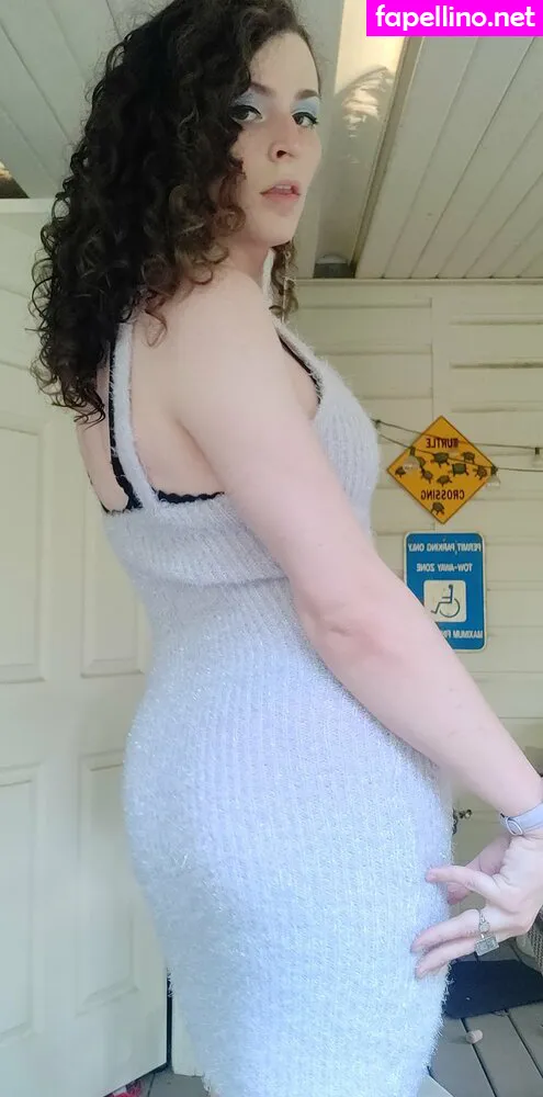 OphÃ©lie, https:, urwhiney_bitch Leaked Nude Picture #NJtt3pwC4x
