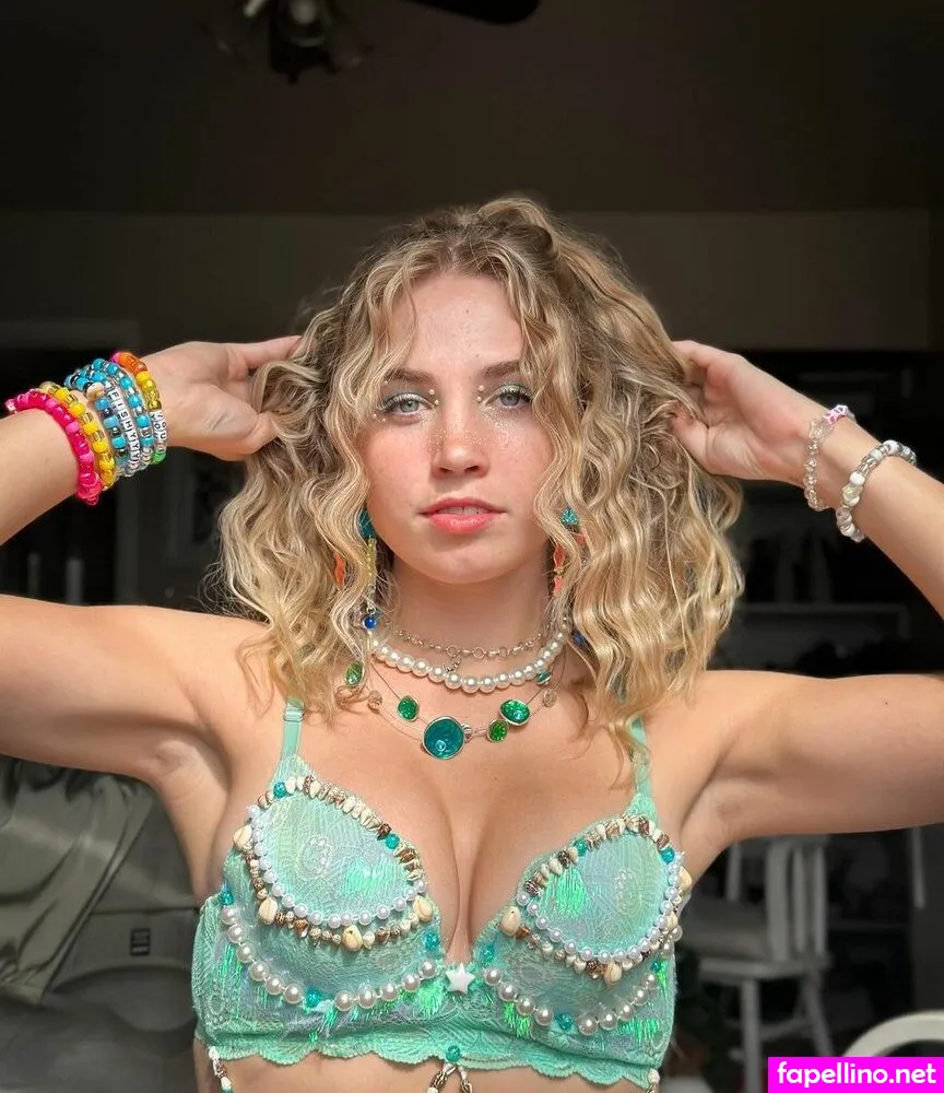 Heyrosiejean, rosieraves Leaked Nude Picture #LVPJEcMd2m