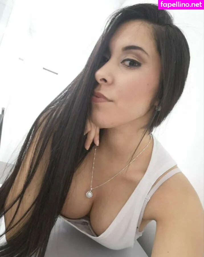 Rosyalderete, rosyalderetepy Leaked Nude Picture #0AFxzqGLlm