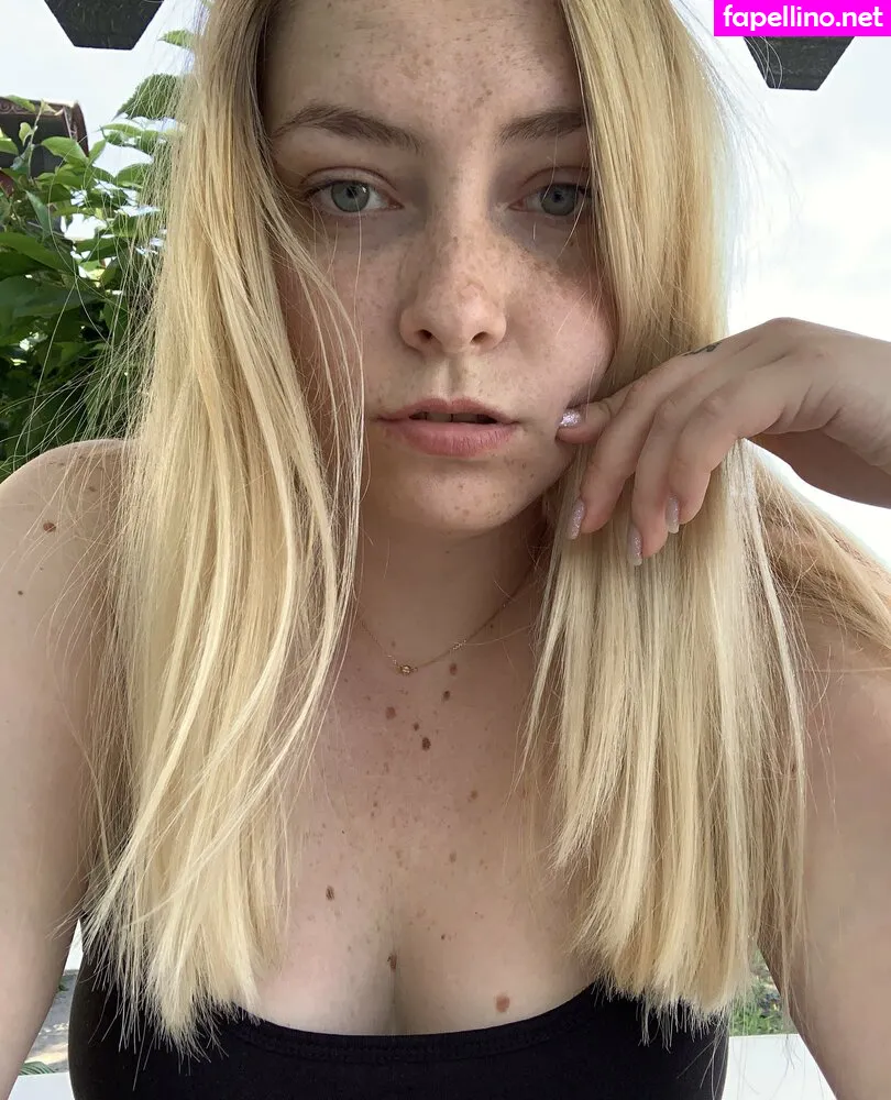 __liberianbeauty, rosy_blondbabe Leaked Nude Picture #4qc6RhVRWO