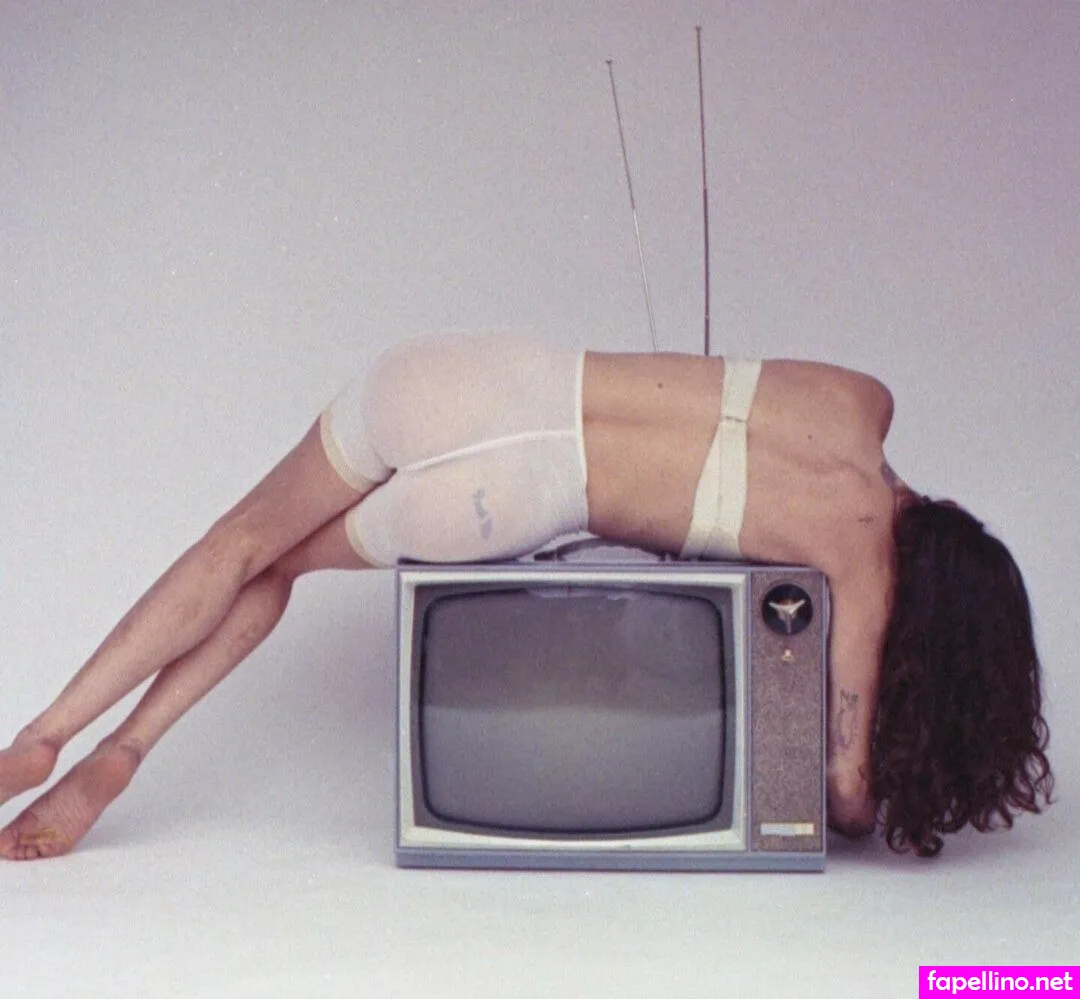 Royalandtheserpent Leaked Nude Picture #wK2aP2pQOx