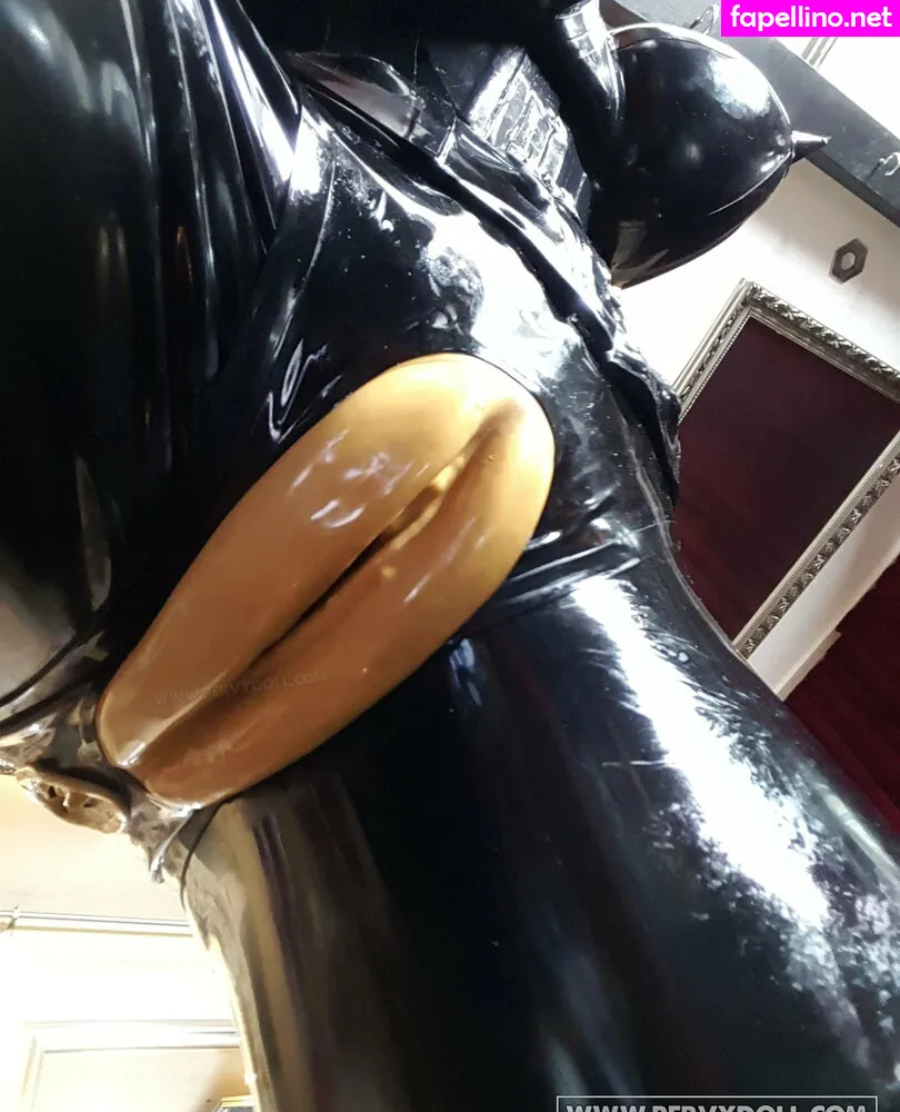 Rubberdollemma Leaked Nude Picture #6Pa4POFB8z