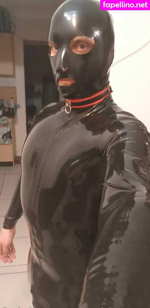 Rubbersorcerer, urbansorcerer Leaked Nude Picture #XGMLcXocoV