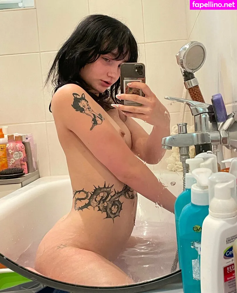 Rxdheadfairy, user Leaked Nude Picture #aWyyArAjjv
