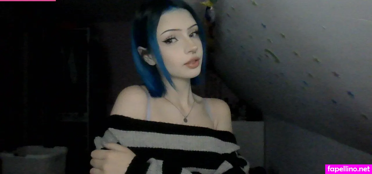4lkiraa, diedatmyhouse, ilovemybunnyakira, sabine_dede, valerine777 Leaked Nude Picture #EfBBab8Sf8