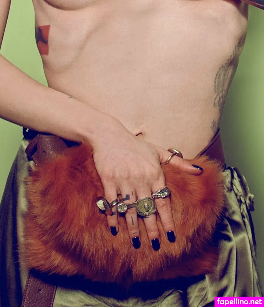 Sagaxux, sagaxuxsiatat Leaked Nude Picture #8CxCw9l5WE