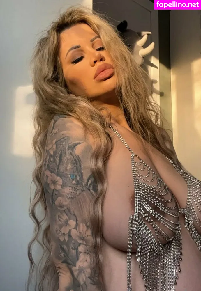 6packsandra, sandrareichefree Leaked Nude Picture #wc2wCdRt7H