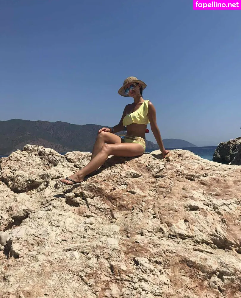 Sandras_s Leaked Nude Picture #lnByGiP32p