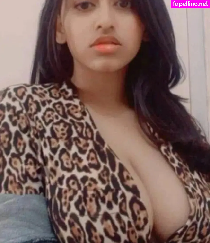 It_z_suzie Leaked Nude Picture #gShfFyLR4P