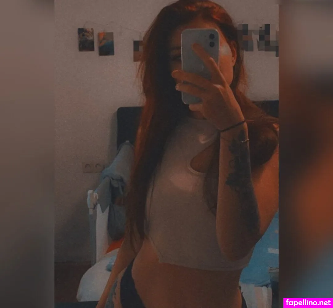 Saraaah._16 Leaked Nude Picture #4vjyEyHBOE