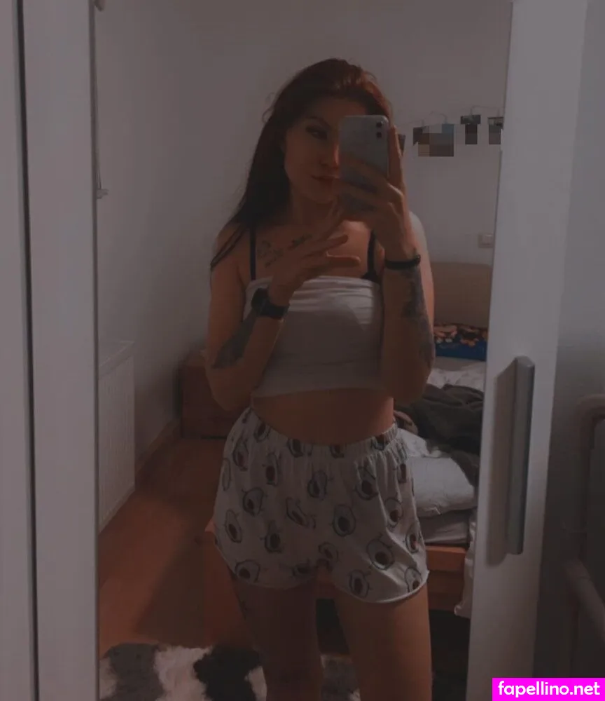 Saraaah._16 Leaked Nude Picture #LIXIA6U03z