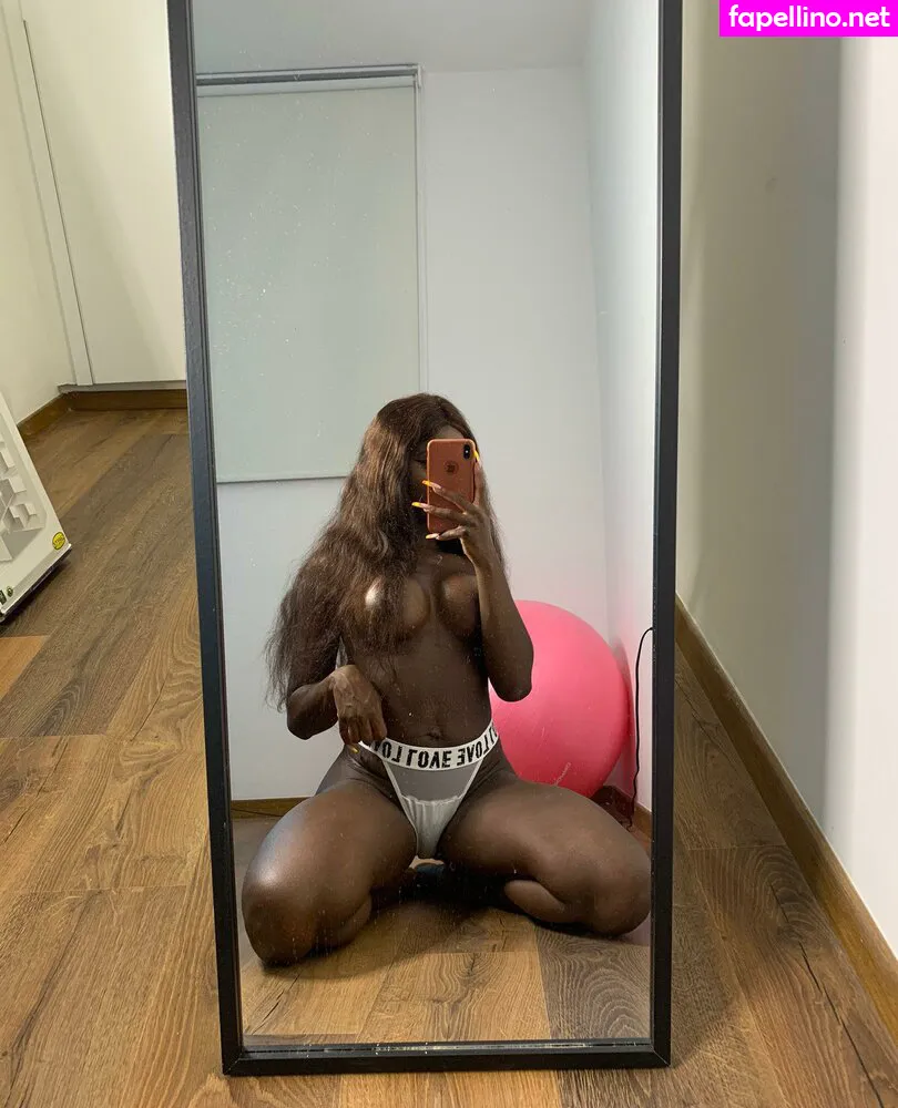 Blackfoxxy, sarah-brown, sarahmb15 Leaked Nude Picture #6yhYFCSEMe