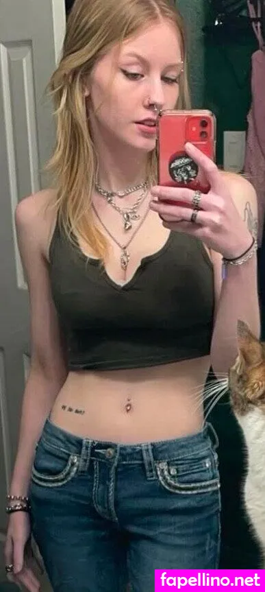 _sarahboot, sarahmoonsg, sboot1 Leaked Nude Picture #EVx7SVIqWN