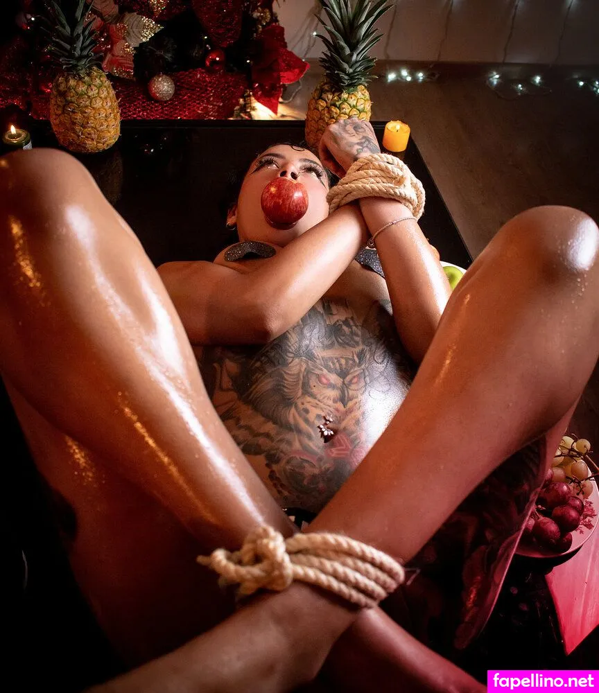 Scarlett_Collins01, Scarlett_Collins02, Scarlettcollinscol Leaked Nude Picture #S8E5vbchuh