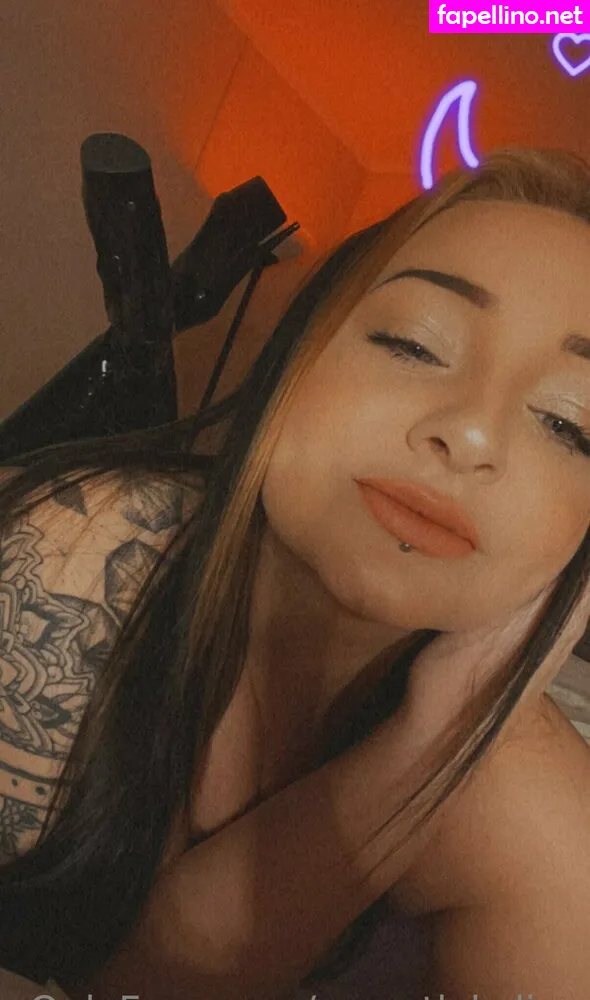 Helloitskyliee, secretlykyliee Leaked Nude Picture #WtLoMY9fXF