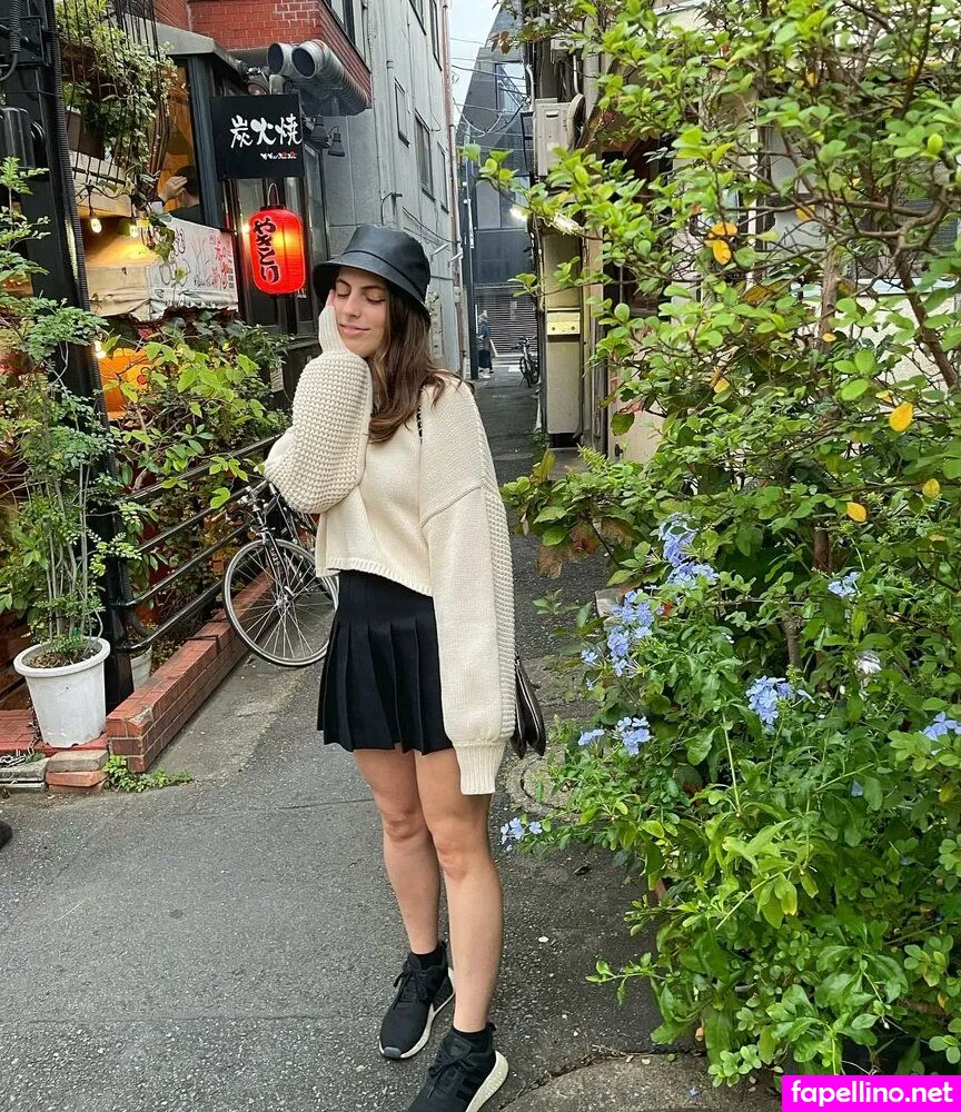 Sarah from Toyko Creative, seerasan Leaked Nude Picture #Kr9Lk5PjYc