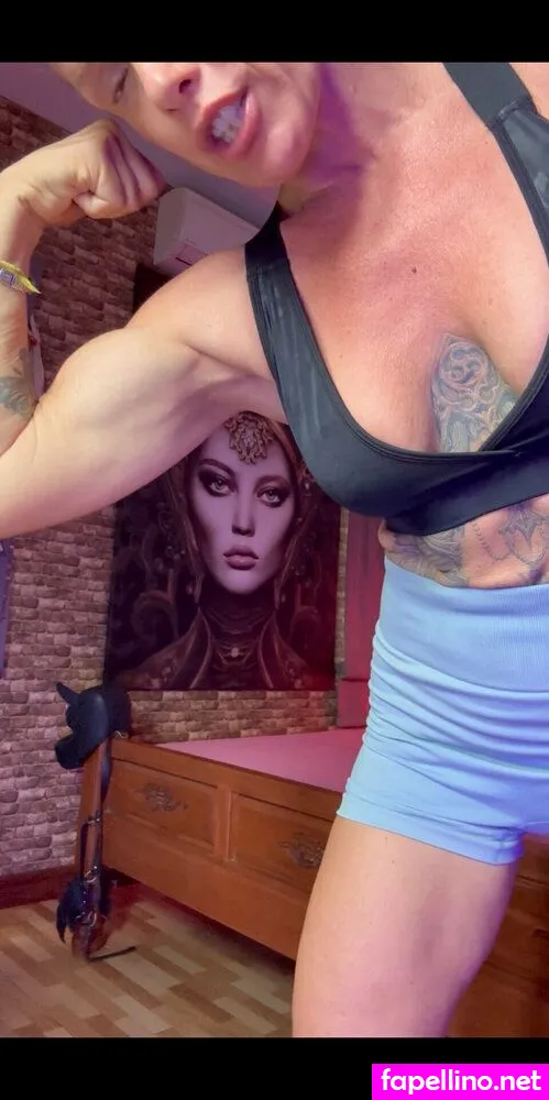 Selenafit_mom, selenafitmusclemommy Leaked Nude Picture #CmG3eFQqeU