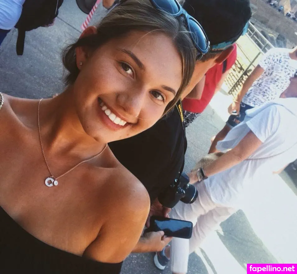 Sierra.charb, sierrabate Leaked Nude Picture #q1bF7dHpiq