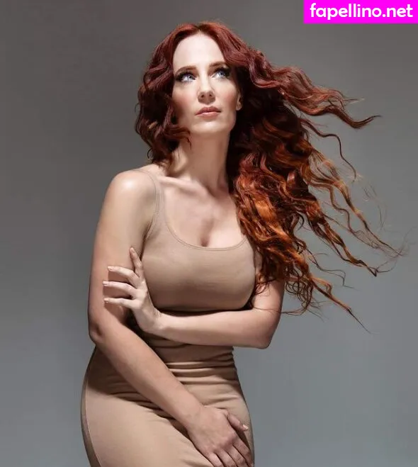Simonesimons Leaked Nude Picture #XA3ahKKPqU