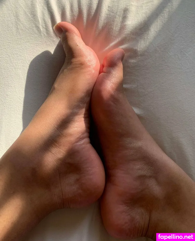 Simplyels, simplyelsfeet Leaked Nude Picture #AAICMb17wR
