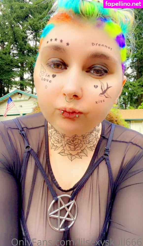 Lilcurvy666, xzombiez666x Leaked Nude Picture #HrIvKE1Hjw