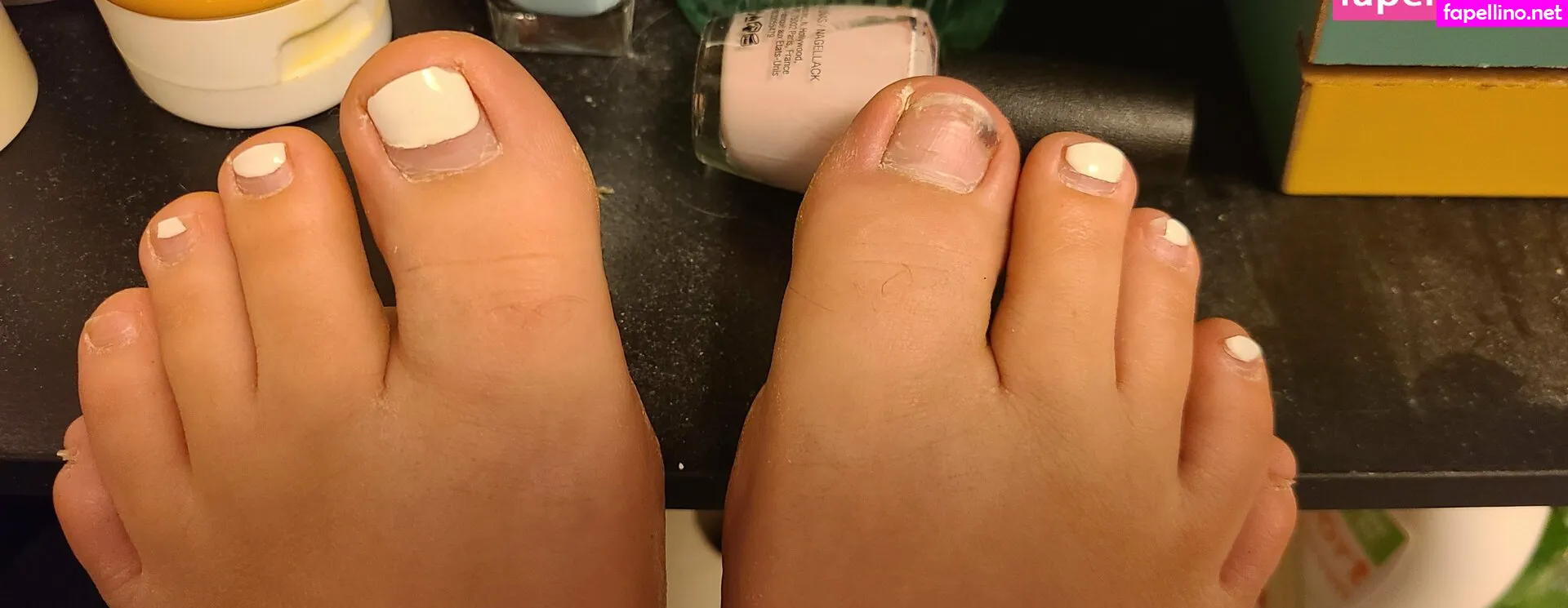 Ieatmypancakeswithaspoon, smelliefeetsweetie Leaked Nude Picture #tP4FbpBV2E