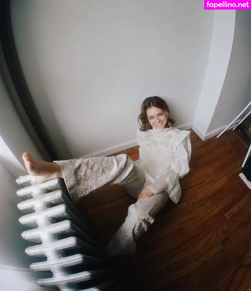Lindsey Jordan, snailmail Leaked Nude Picture #1zCybgJoV0