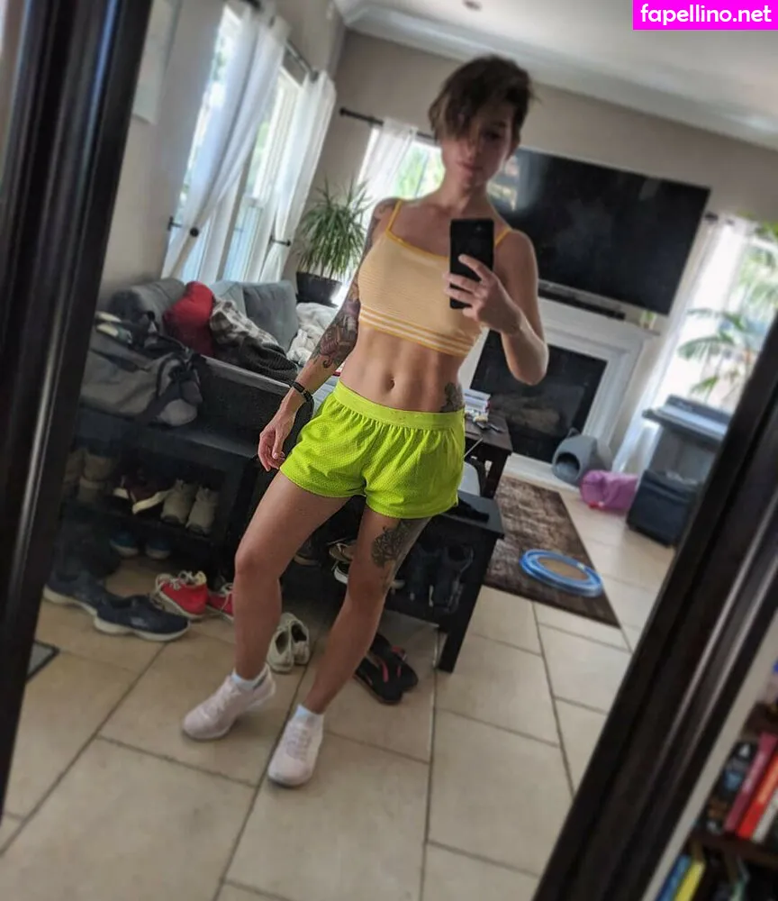Soe.gschwind Leaked Nude Picture #xN7zkwLER1
