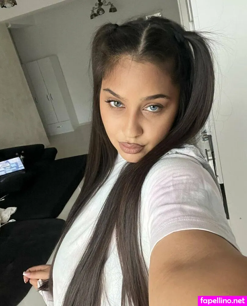 Sofiaacutiee, sofiaacutiepie Leaked Nude Picture #Ncei48DCI8