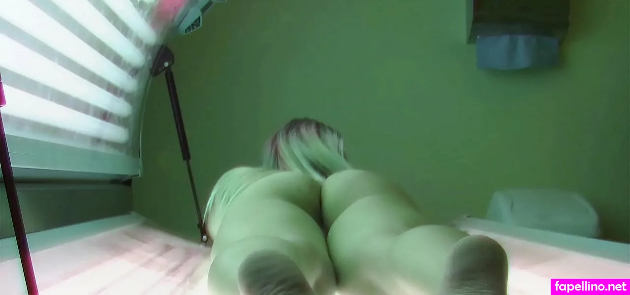 Solarium Leaked Nude Picture #Cg3yGcib94