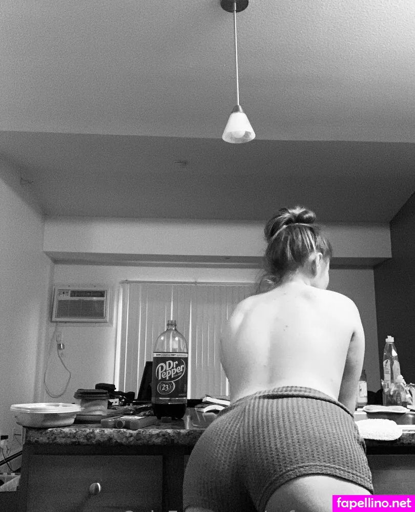 Somethingforsomeone, somethingforsomeone0 Leaked Nude Picture #41WmP9ioJt