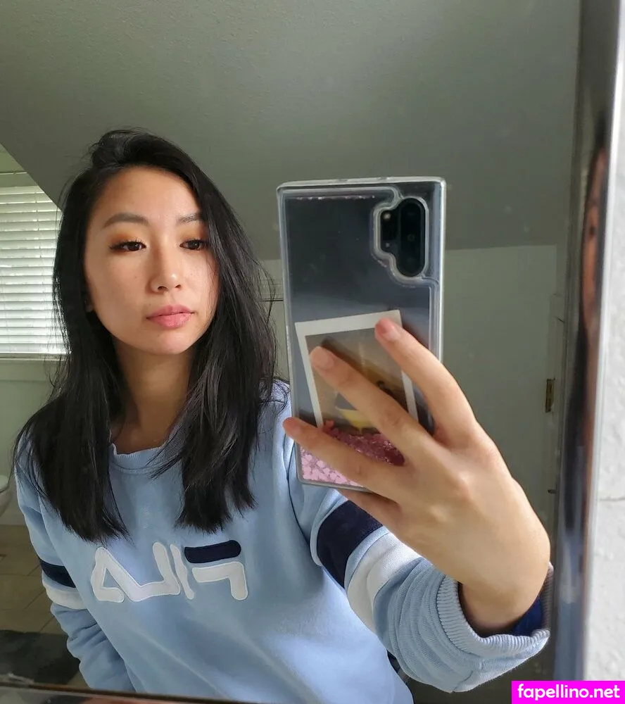 EatMyPhannnie, Sophiaphannn Leaked Nude Picture #IVjddD3xGI